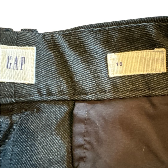 GAP Charcoal Shorts womens size 16 - Picture 6 of 7